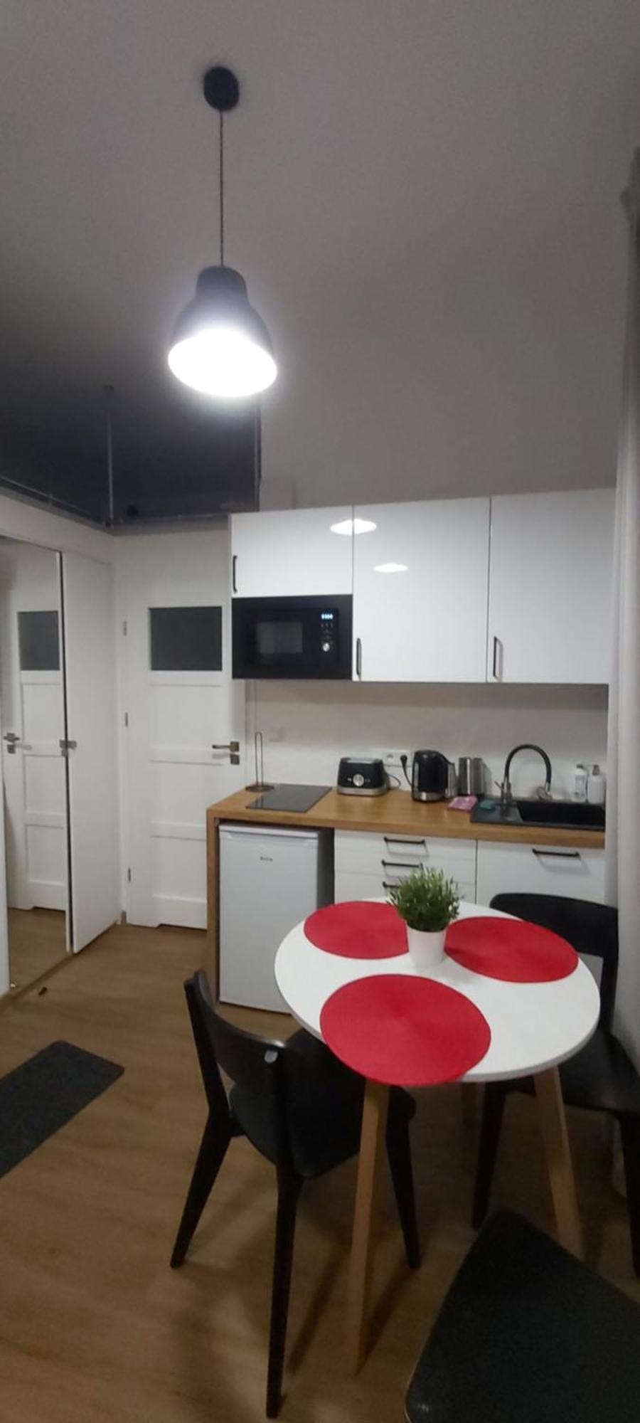 Old Town Stage Apartment One クラクフ エクステリア 写真