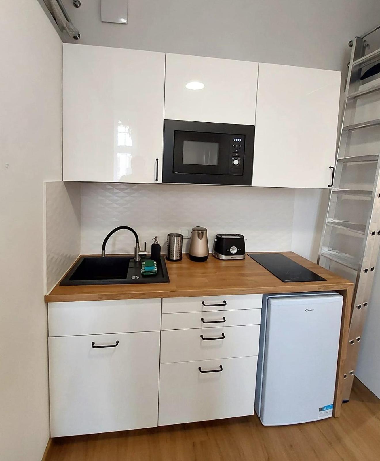 Old Town Stage Apartment One クラクフ エクステリア 写真