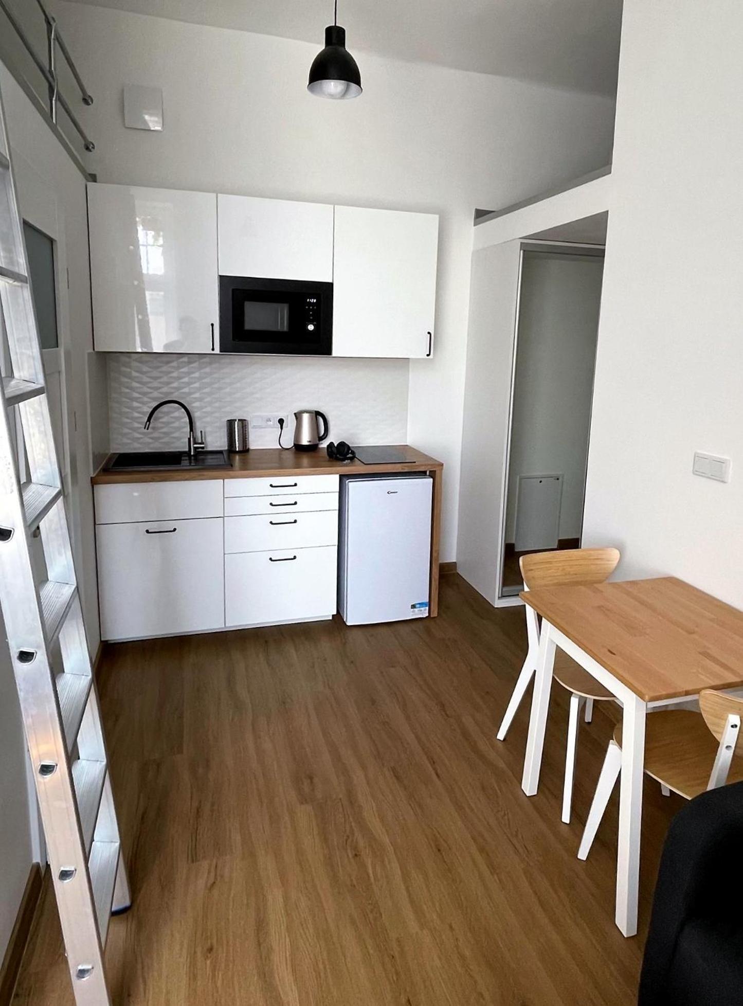 Old Town Stage Apartment One クラクフ エクステリア 写真