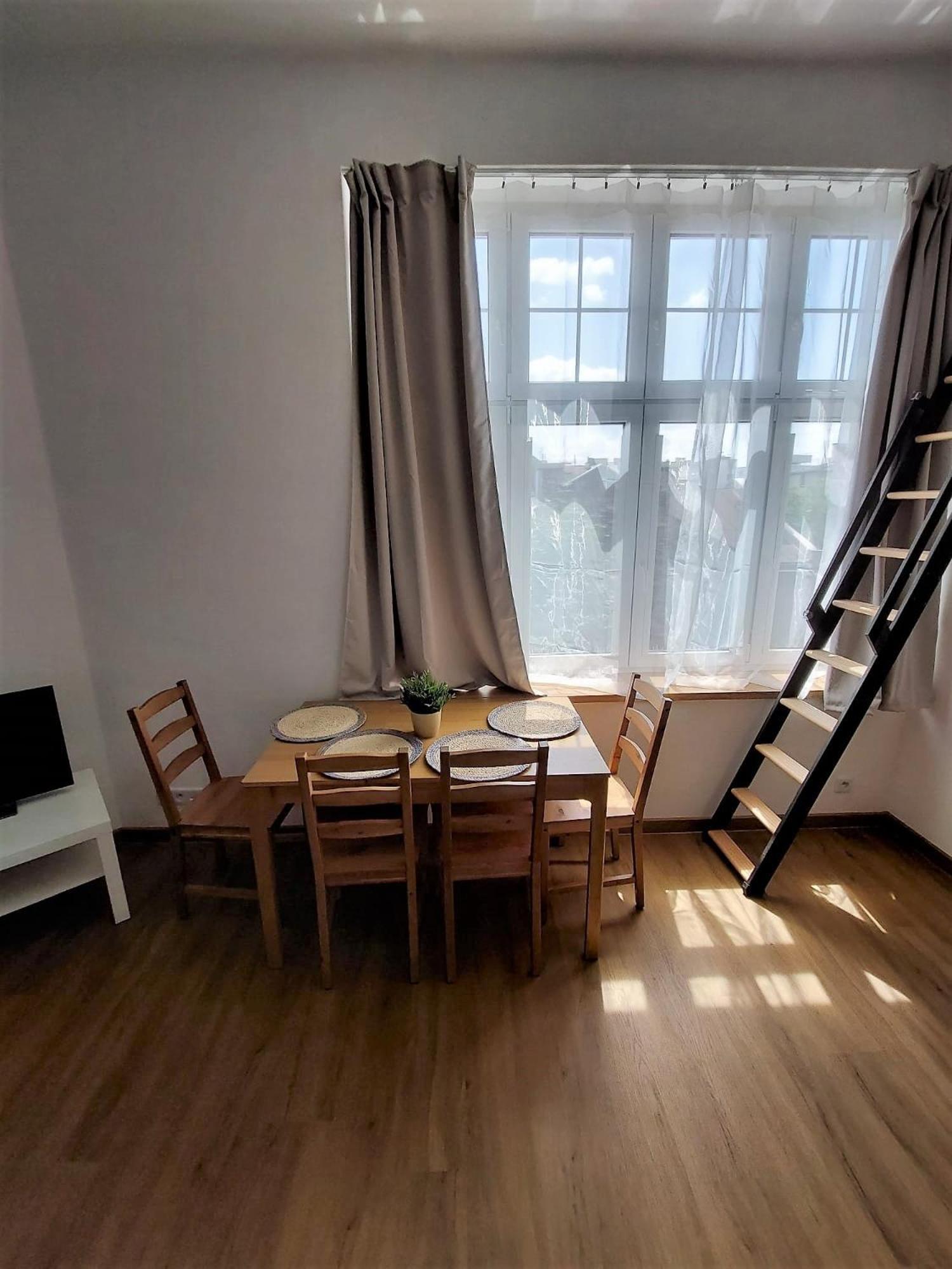 Old Town Stage Apartment One クラクフ エクステリア 写真
