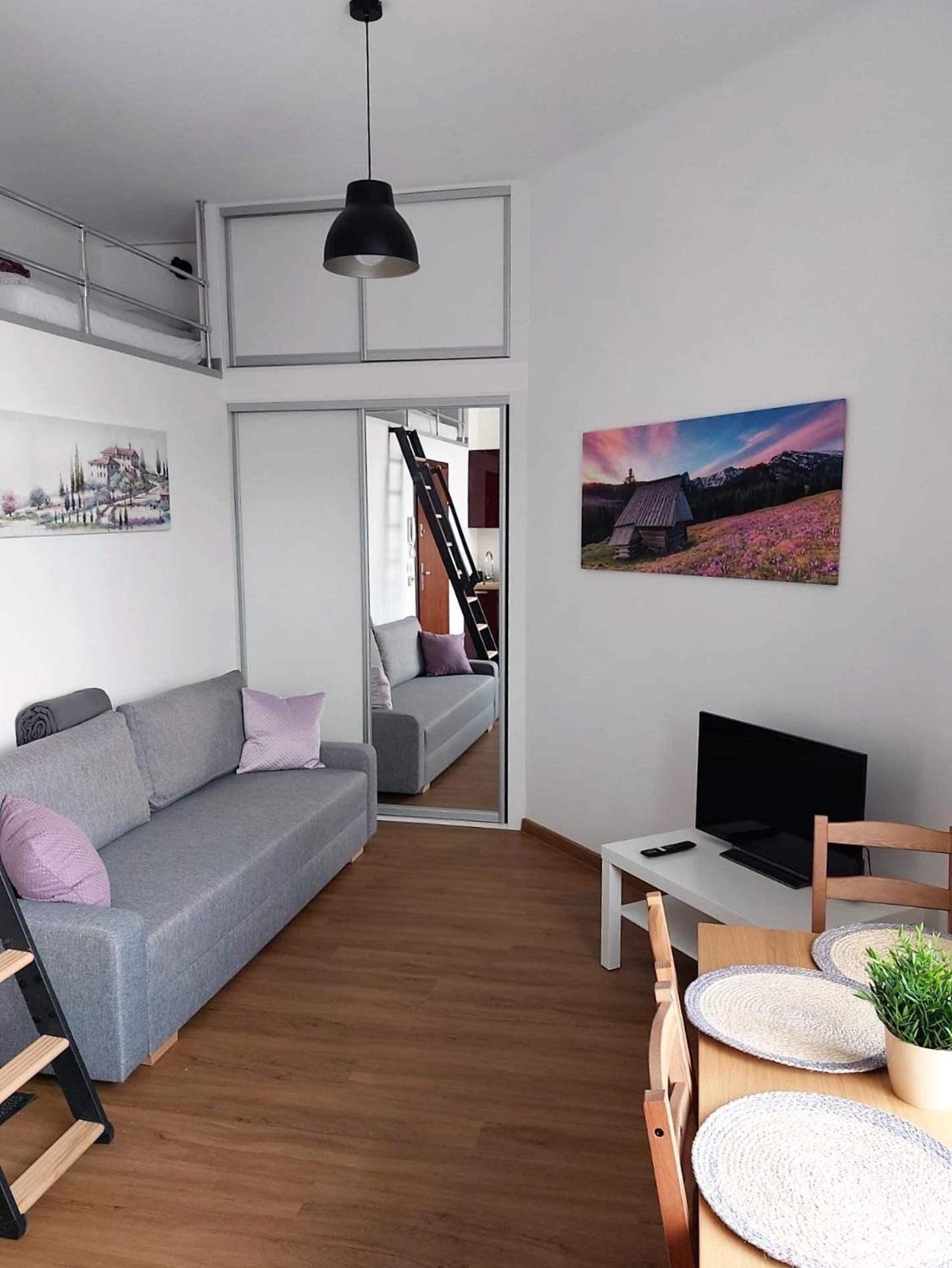 Old Town Stage Apartment One クラクフ エクステリア 写真