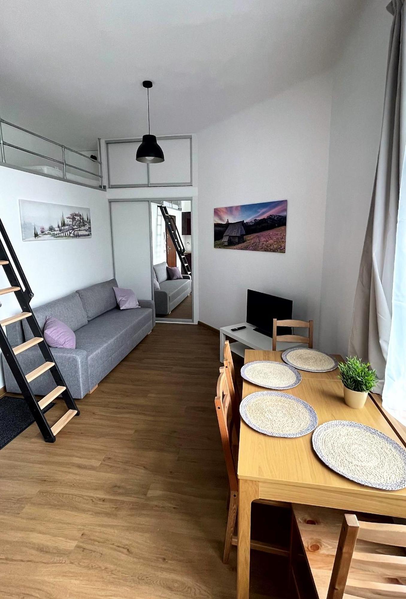Old Town Stage Apartment One クラクフ エクステリア 写真